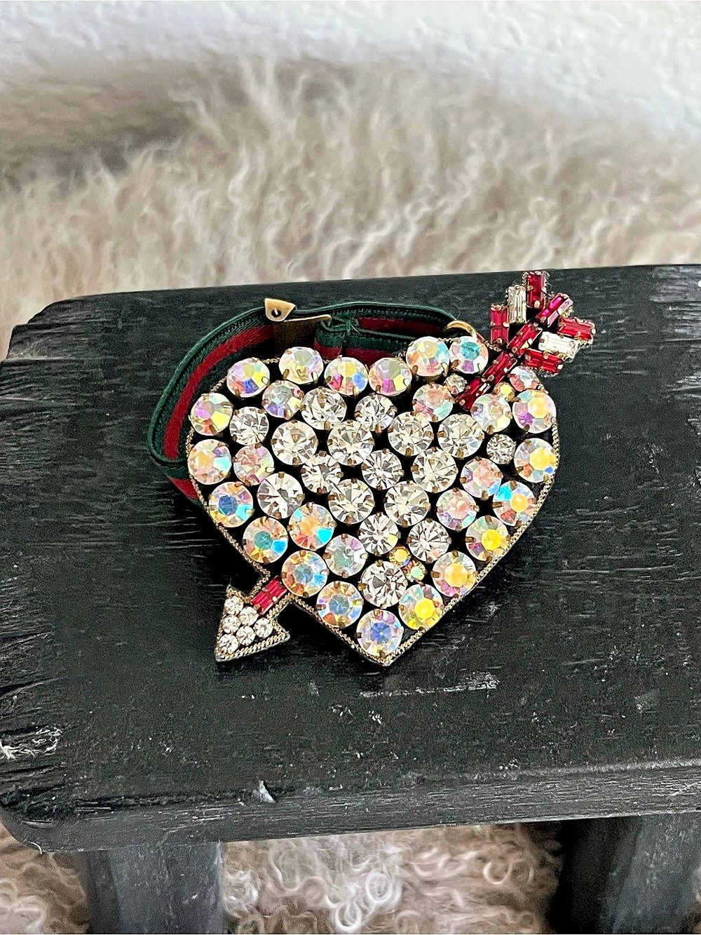 ❤️Gucci Heart Crystal Web Bracelet New never been worn. Authentic.